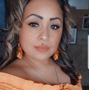 Meet your Posher, Nelly